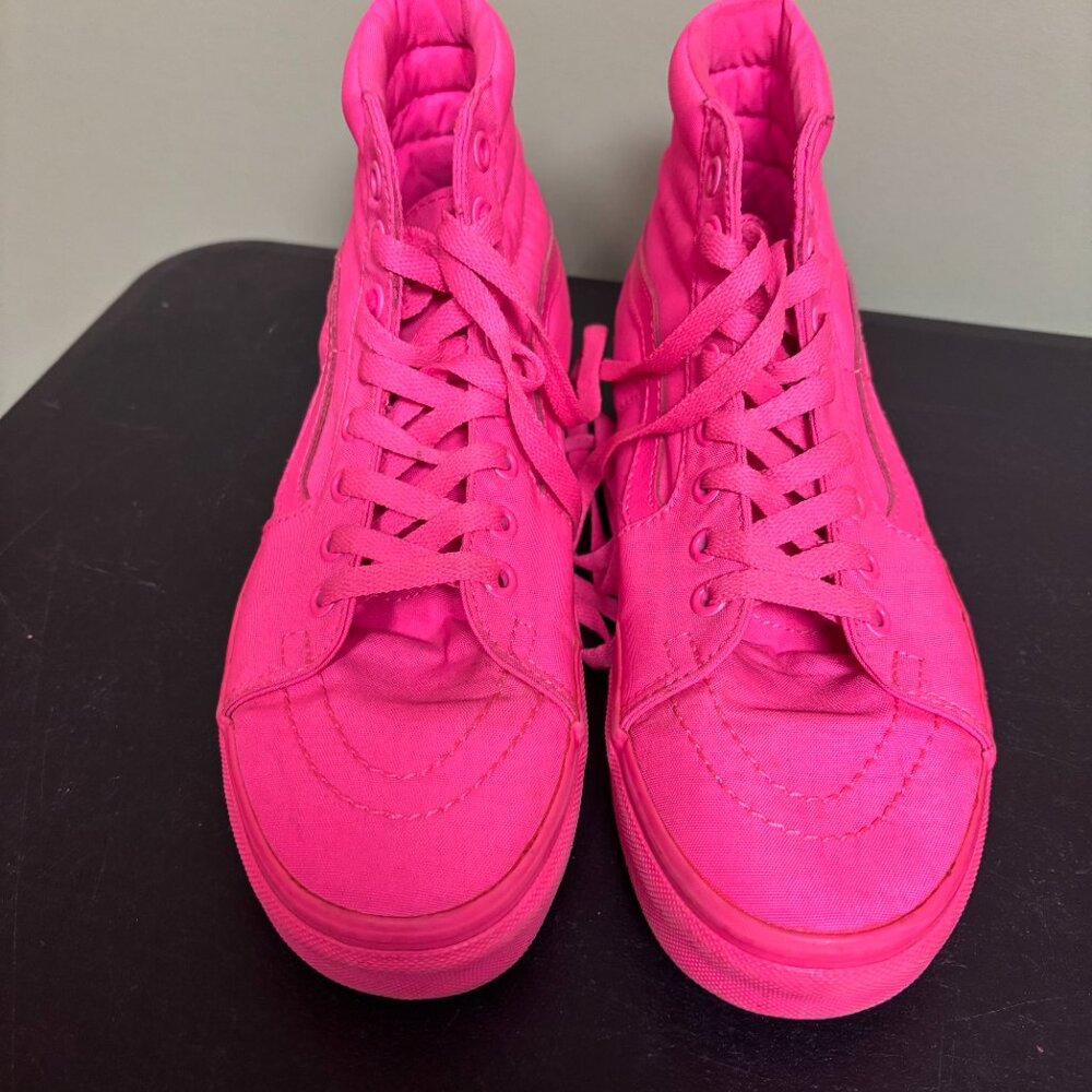 Vans Sk8-Hi 'Mono Canvas' sneakers in a neon hot pink - Picture 2 of 6